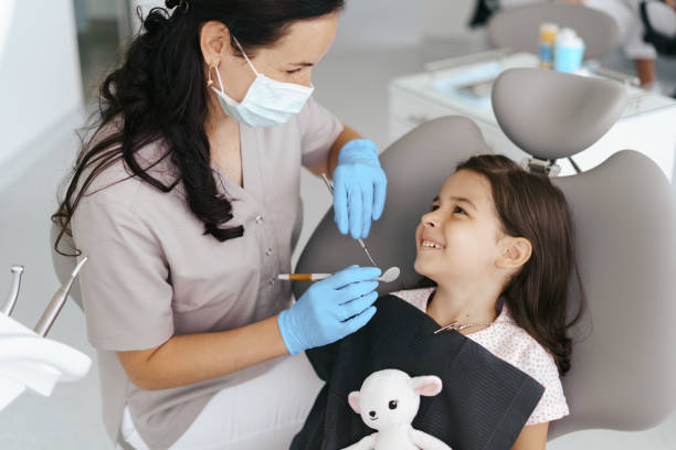 Best Emergency Treatment for Toothache in Crystal Lawns, IL